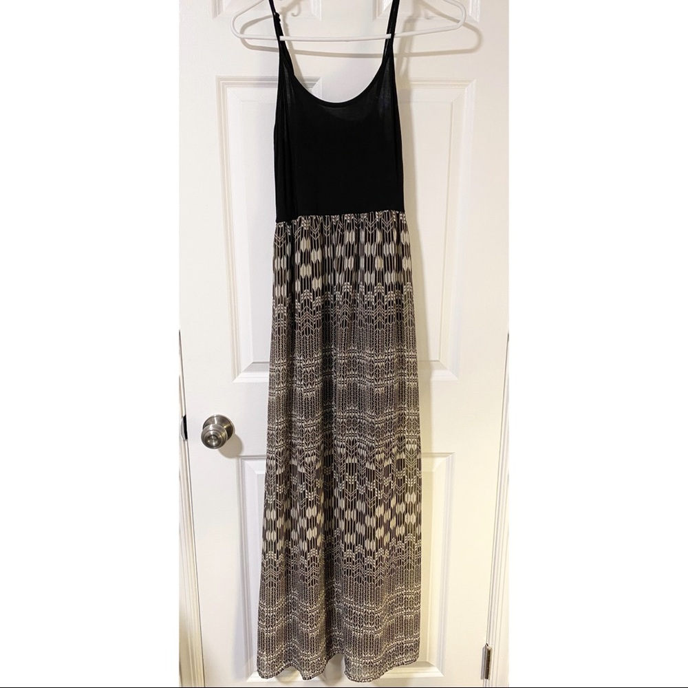 Forever 21 black tribal maxi dress - S